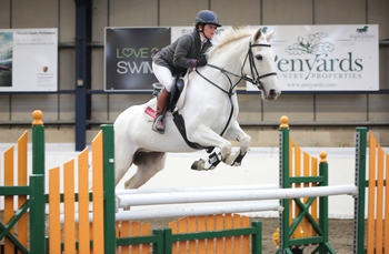Claire Gosden Wins Last Dodson & Horrell 1.05m National Amateur Second Round